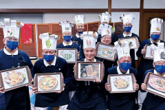 寒い冬の年越し食事会　喜びのおもてなし
